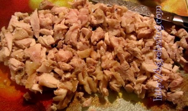 Porezannaya-otvarnaya-kuritsa